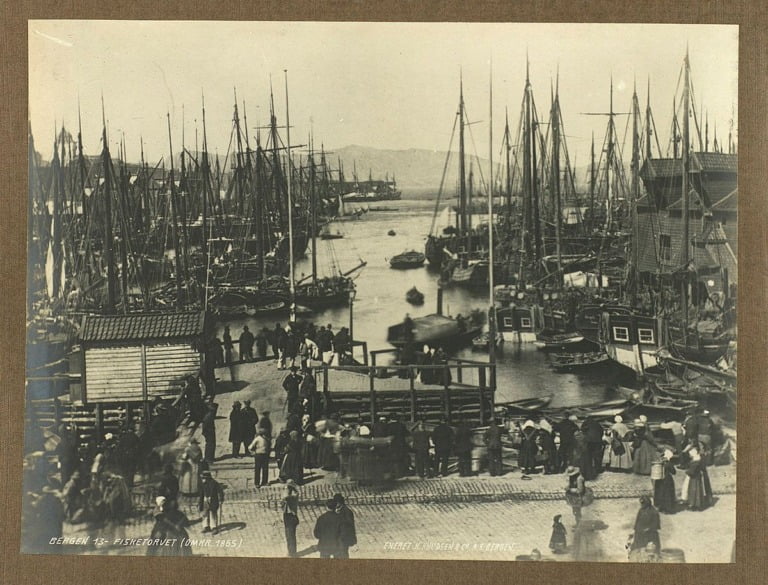 Fisketorget, Bergen. Taken around 1865.