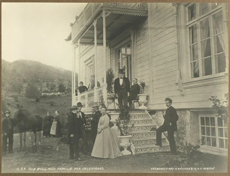 Ole Bull and his family in Valestrand. Photo taken sometime around 1869.