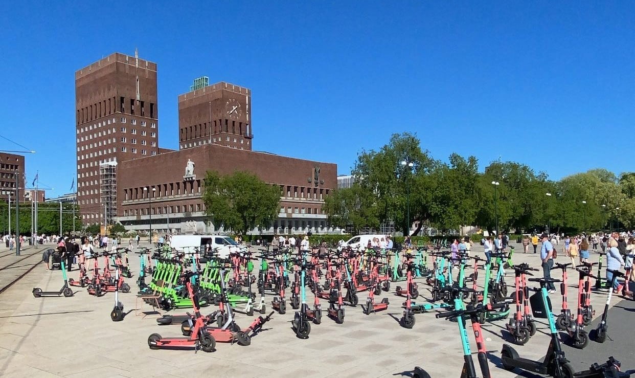 Chaos in Oslo electric scooters