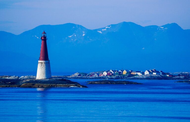 Lighthouse on the Grip archipelago in Norway