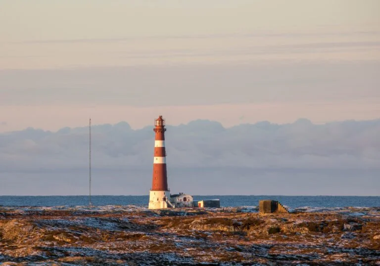 Sletringen lighthouse on the Norwegian coastline