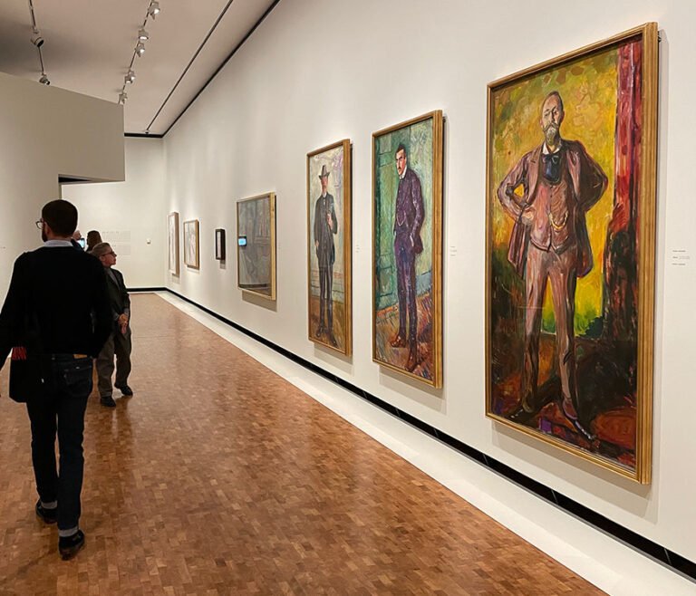 Munch portrait hall