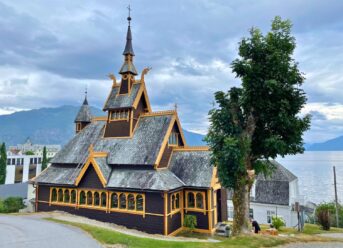 Why Is There an ‘English Church' in Balestrand, Norway?