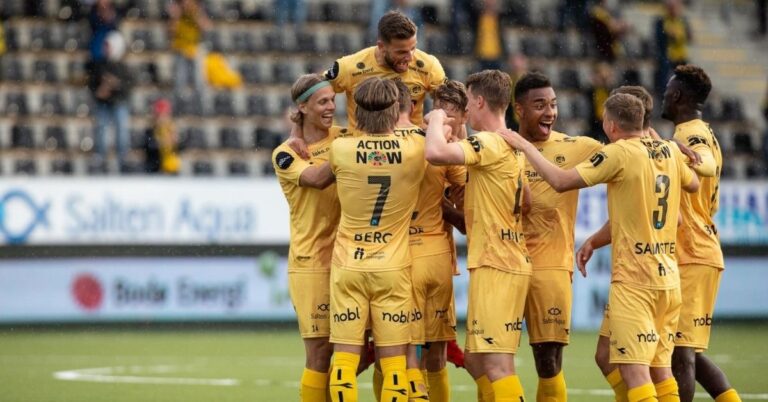 FK Bodø/Glimt players celebrate a goal