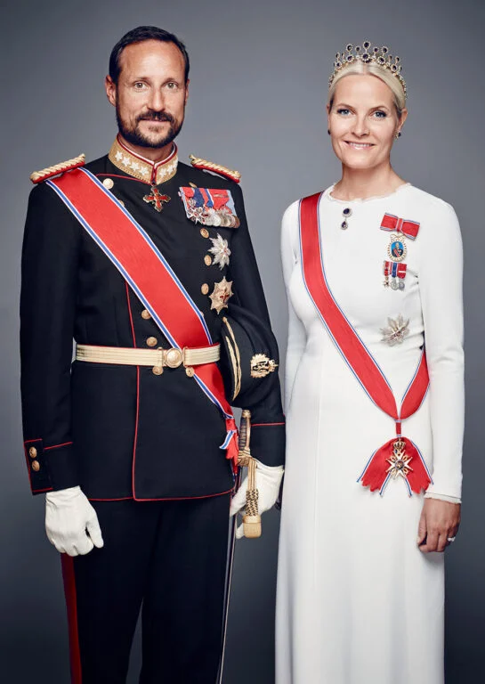 Official portrait from 2016. Photo: Jørgen Gomnæs, The Royal Court.