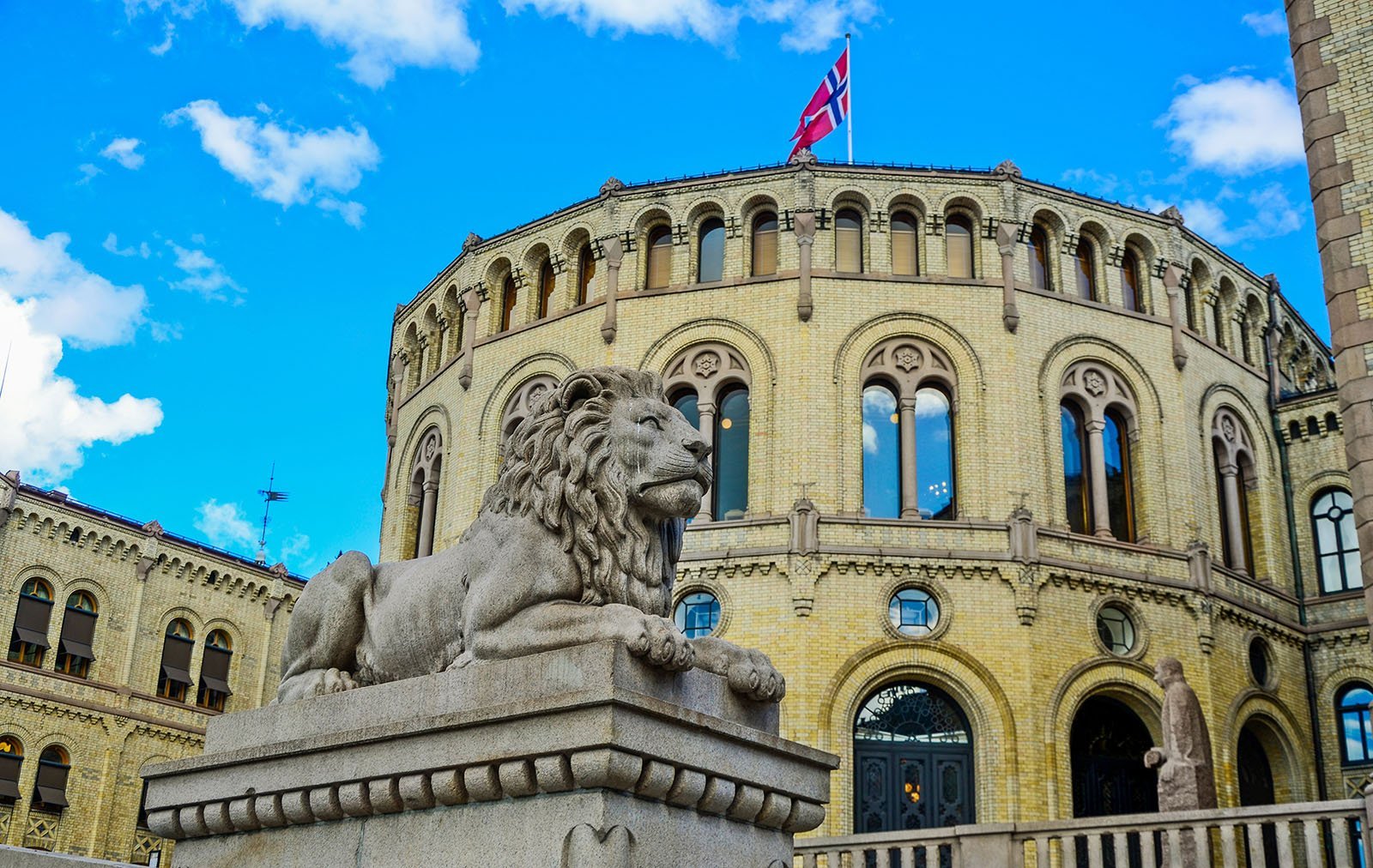 Norway parliament building in Oslo
