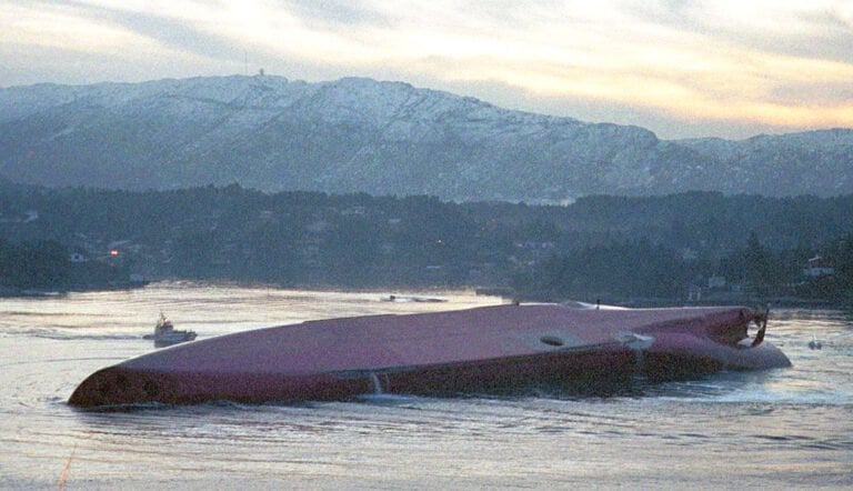 MS Rocknes capsized in the water. Photo: Gisle Mellum.