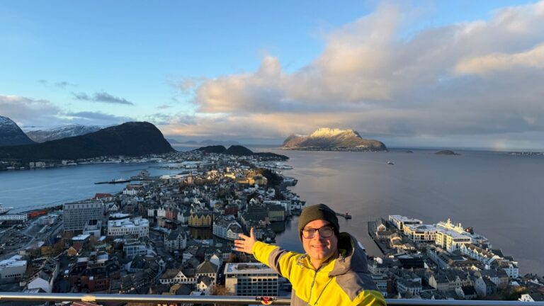 David at the Aksla viewpoint in mid-November.