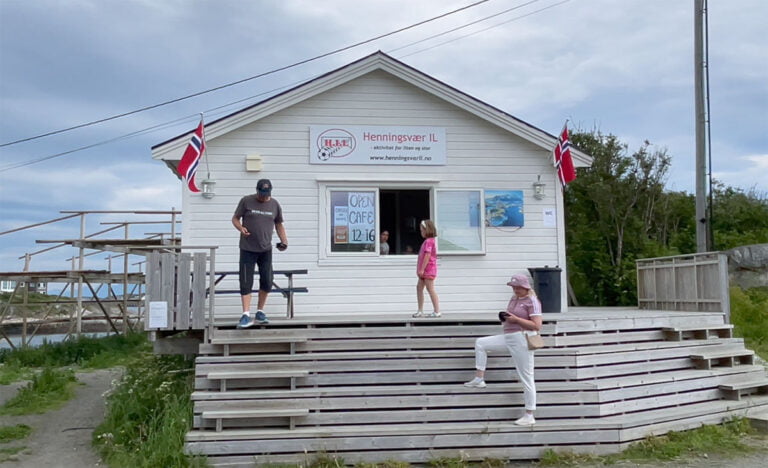 Henningsvær clubhouse