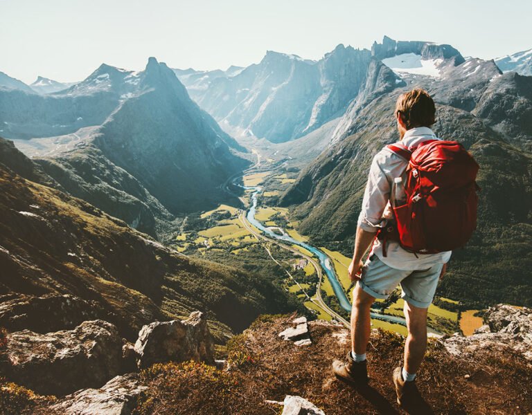 Solo hiker in the Norwegian mountains