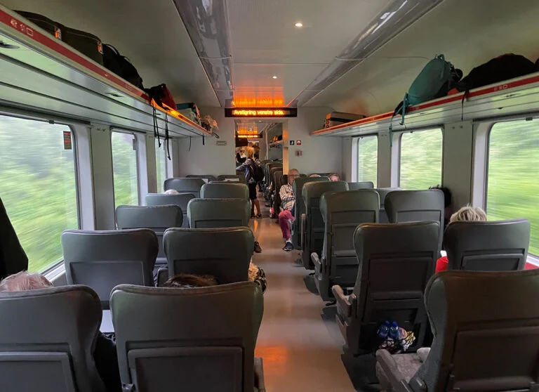 Regular seats on a Norway night train