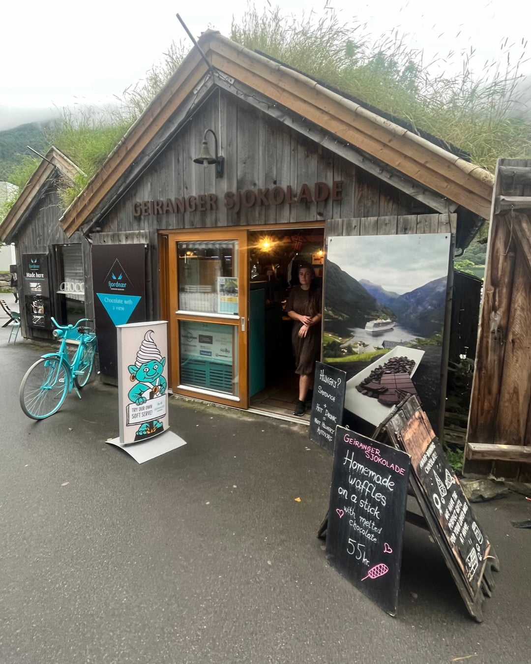 Chocolate shop and factory in Geiranger, Norway. Photo: Thomas Hornall.