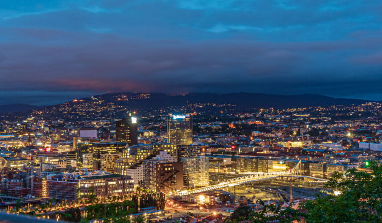 Electricity use in Oslo, Norway at night