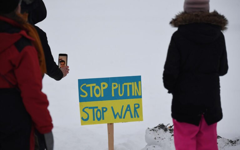 Russian protest sign in Kirkenes, Norway