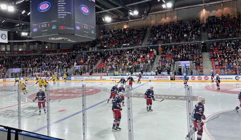 Watching an ice hockey game at Jordal Amfi, Oslo.