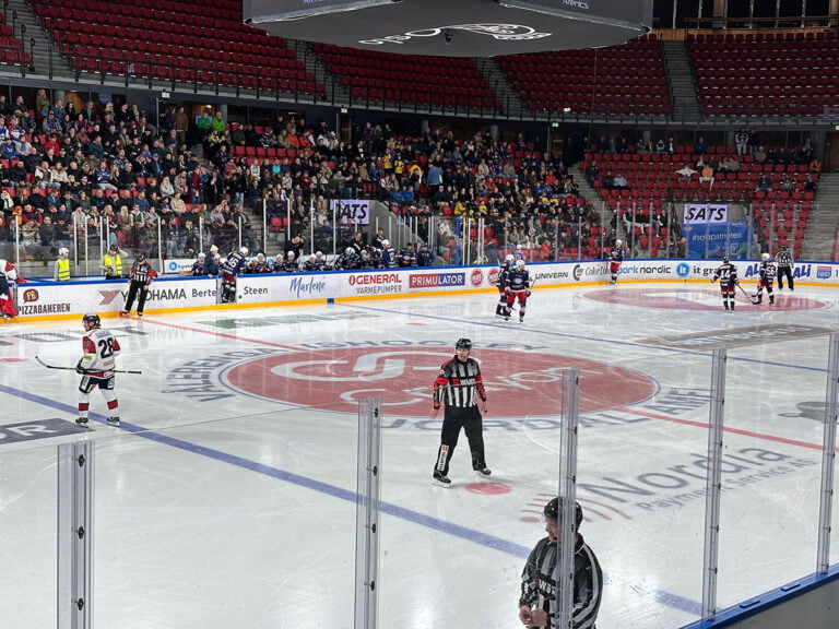 Inside Jordal Amfi hockey arena.