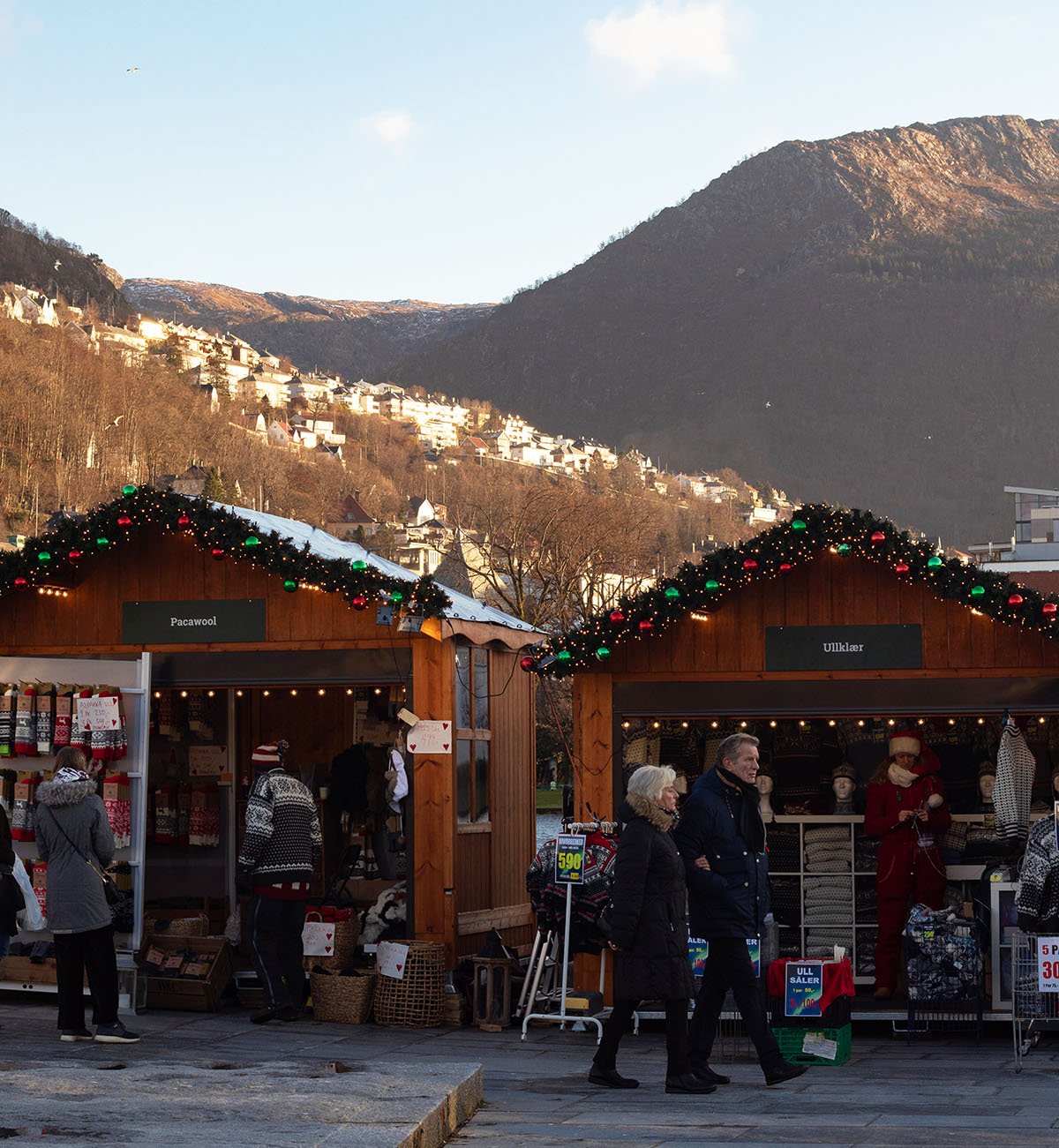 Stalls at Bergen Christmas market in Norway. Photo: Ingrid Emilie S Hansen / Shutterstock.com.