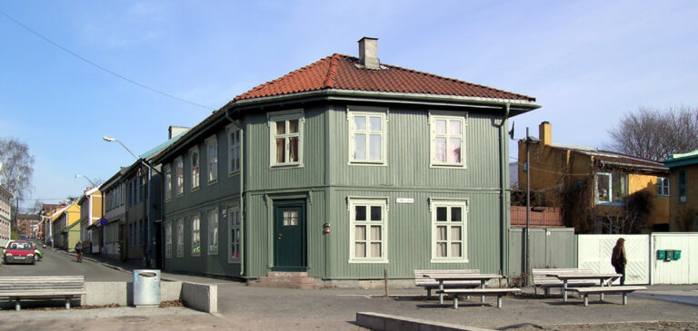 Langgata มองจาก Rodes plass  รูปถ่าย: Mahlum / Wikimedia