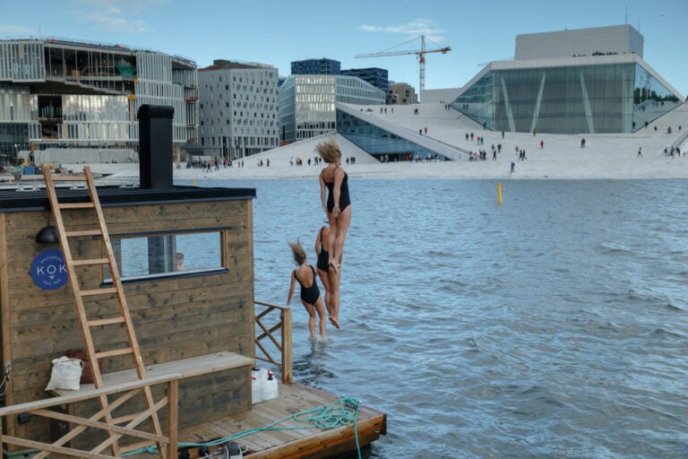Fjord sauna on the Oslo waterfront. Photo: Menno Schaefer / Shutterstock.com.
