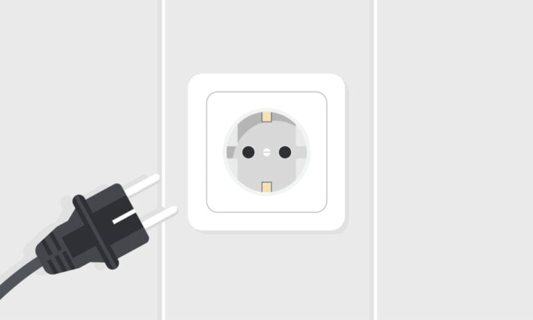 European power outlet image.