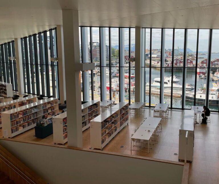 Inside Bodø's library, Stormen.