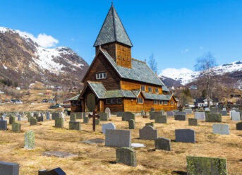 Funerals in Norway: Unique Traditions of Norwegian Burials