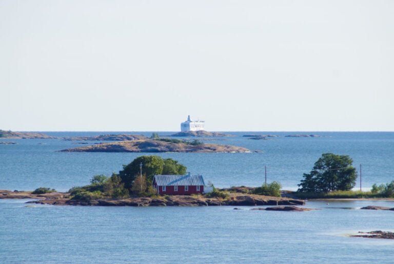 A ferry approaching the Åland Islands.