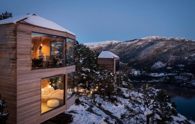 The fjord views from the Bolder star and sky lodges are hard to beat. Photo: Henrik Moksnes / Bitmap.no.