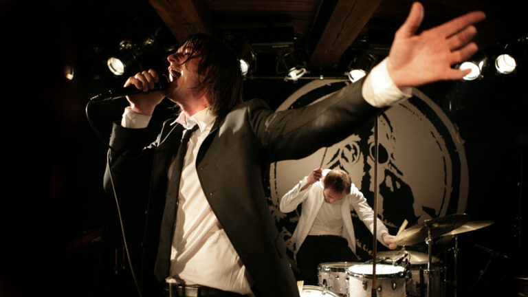 Kaizers Orchestra performing at the P3 sessions at Loppen, Copenhagen, Denmark. Photo: Kim Erlandsen / NRK P3 (Creative Commons)