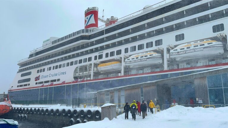 Fred Olsen Bolette cruise ship in Ålesund in the winter. Photo: David Nikel.