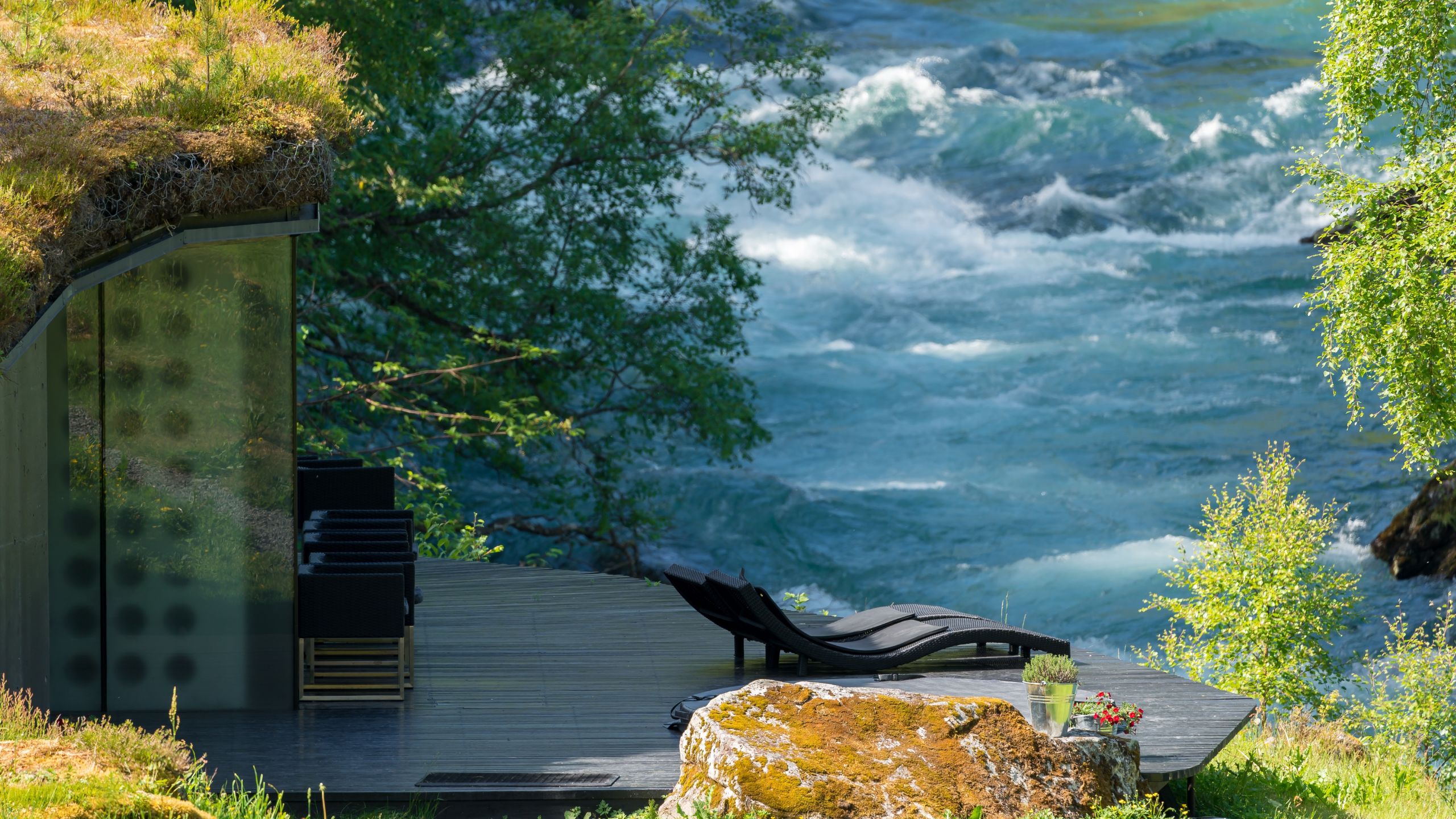 View from the Juvet Landscape Hotel in Norway. Photo: Arild Lilleboe / Shutterstock.com.