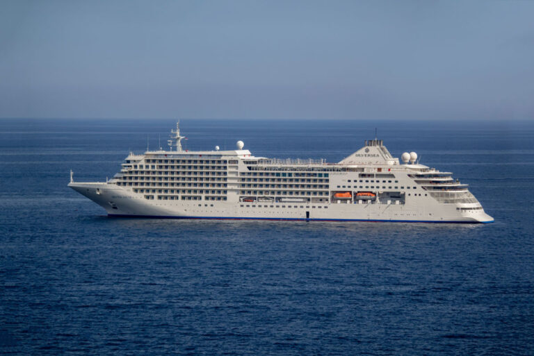 Silversea cruise ship. Photo: Chris Lawrence Travel / Shutterstock.com.