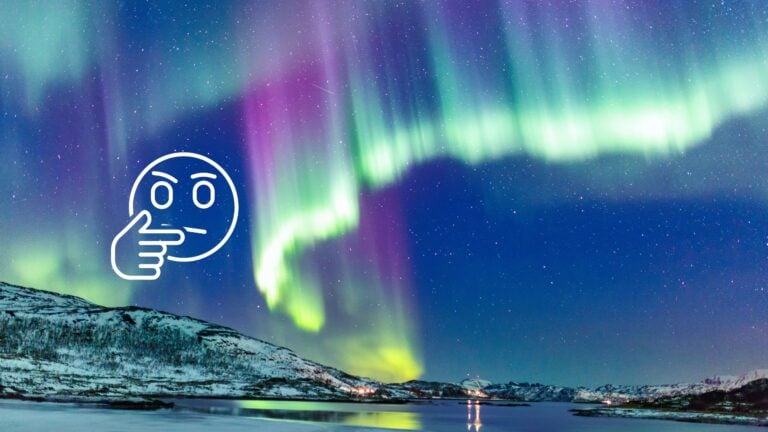 Typical northern lights photograph with curious emoji.