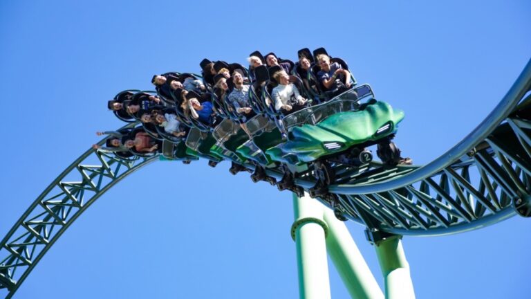 The rollercoaster ‘Helix’ at Liseberg, Gothenburg. Photo: Wirestock Creators / Shutterstock.com.