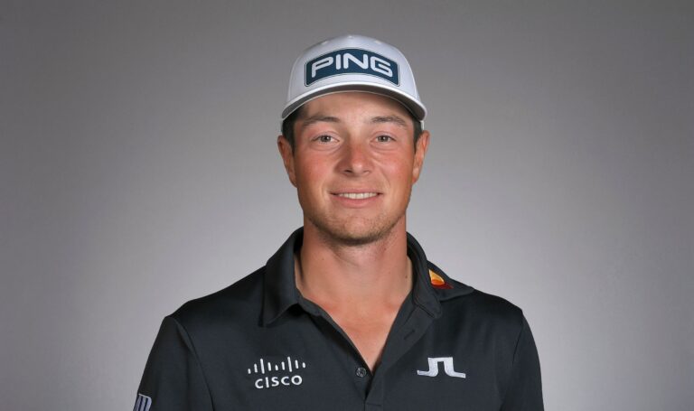 Official headshot of Viktor Hovland. Photo: Ben Jared / PGA Tour.