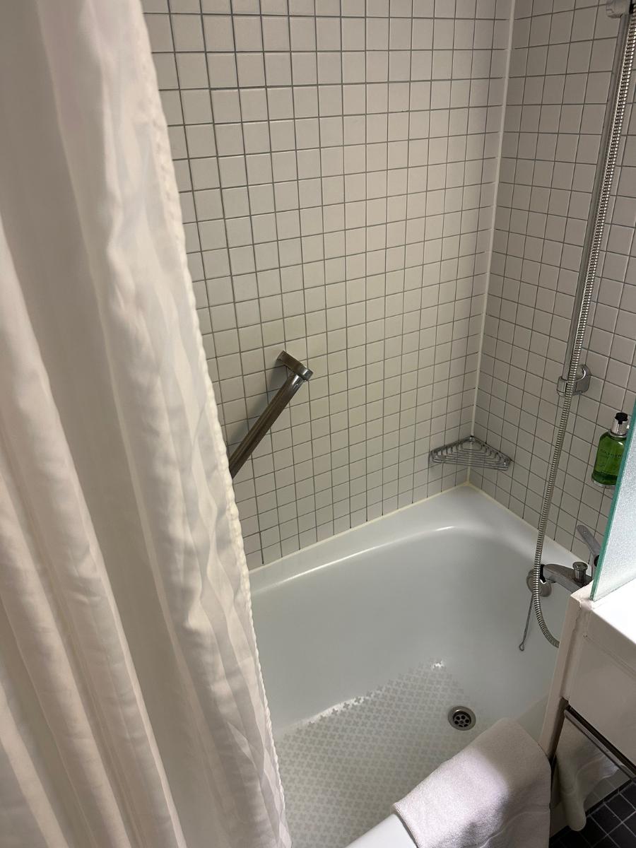 A bath in the guest room on the Balmoral.