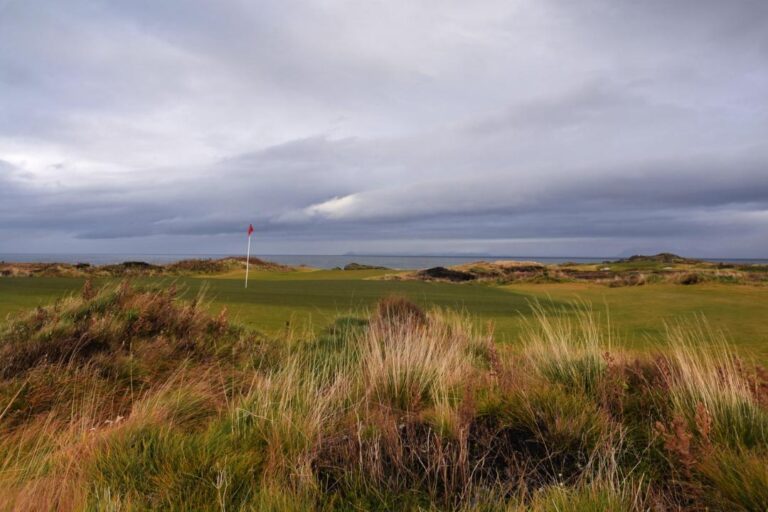 Lofoten Links golf course.