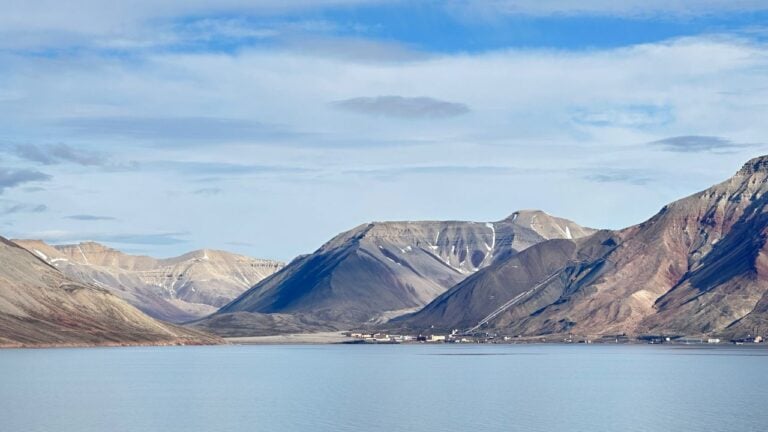 Pyramiden in Svalbard. Photo: David Nikel.