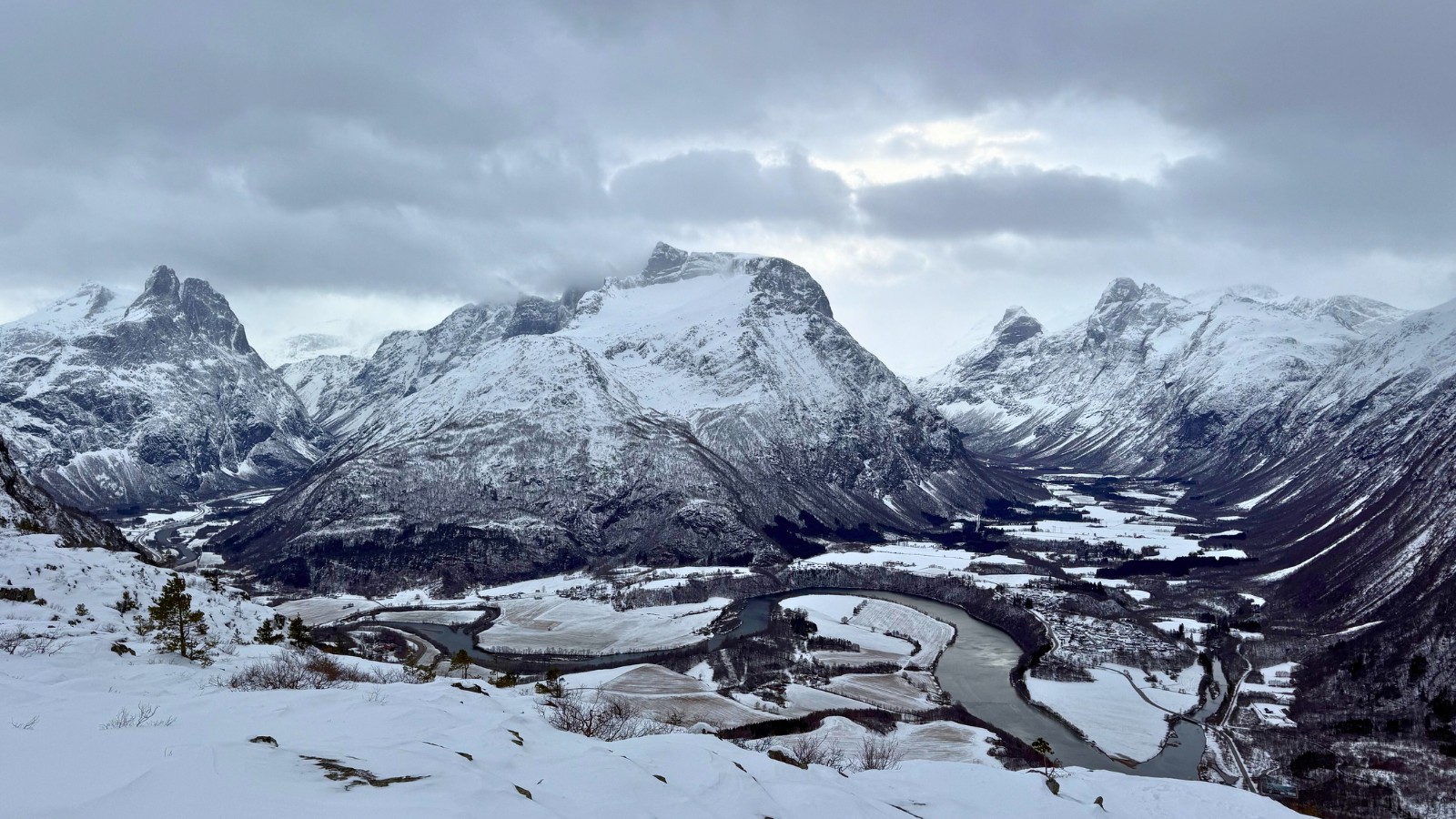 Winter view at the top of the cable car in Åndalsnes, Norway. Photo: David Nikel.