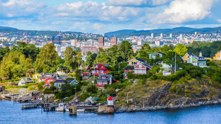 Waterfront image of Oslo, Norway.