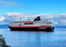 Norway Coastal Ferry Ports: The Full 12-Day Itinerary Explained