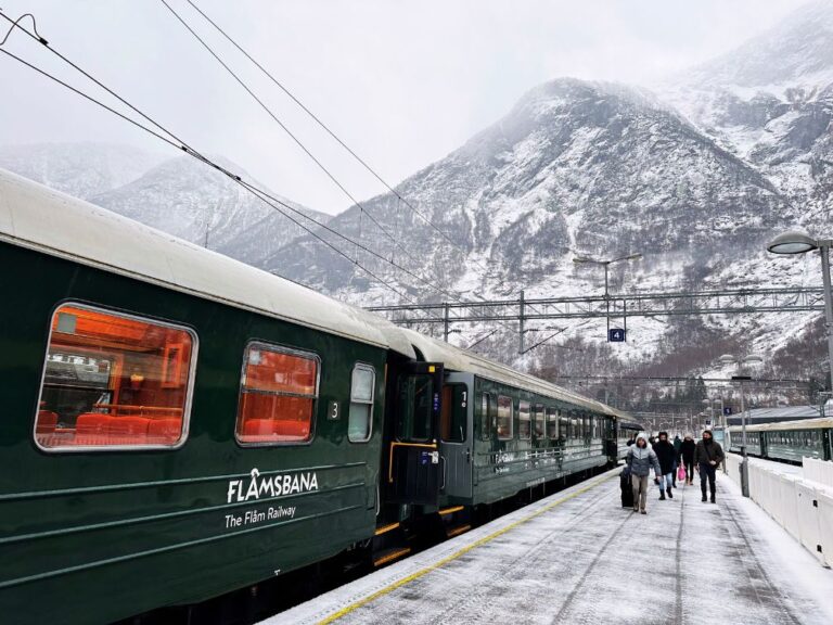 Flåm station in winter. Photo: David Nikel.