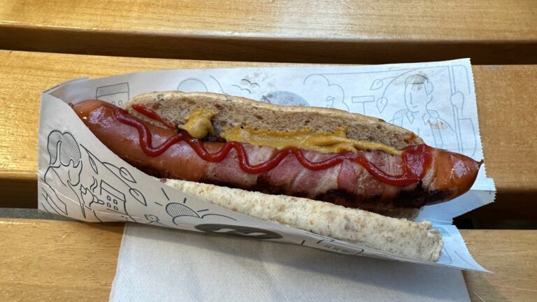 Bacon pølse in bread from Narvesen in Norway. Photo: David Nikel.