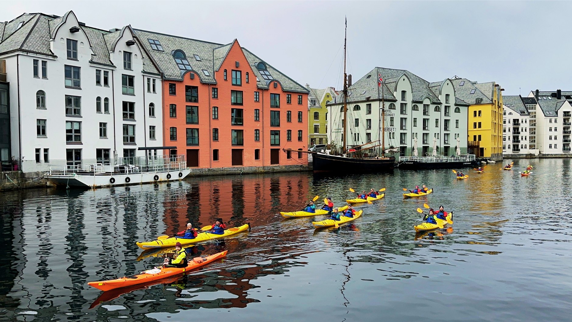 Spring kayaking in Ålesund, Norway. Photo: David Nikel.