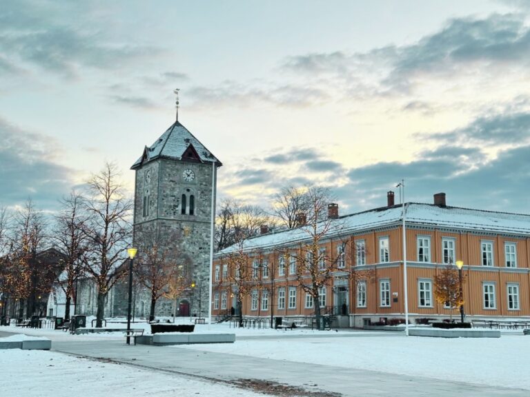 Trondheim market square on a quiet Sunday. Photo: David Nikel.