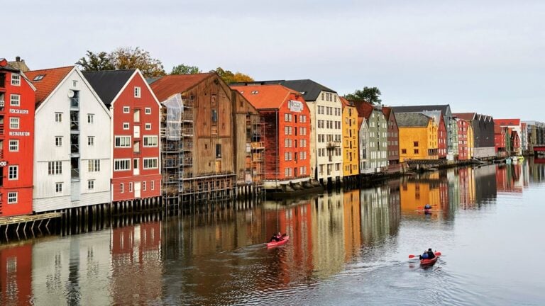 Kayaking in the river in Trondheim. Photo: David Nikel.