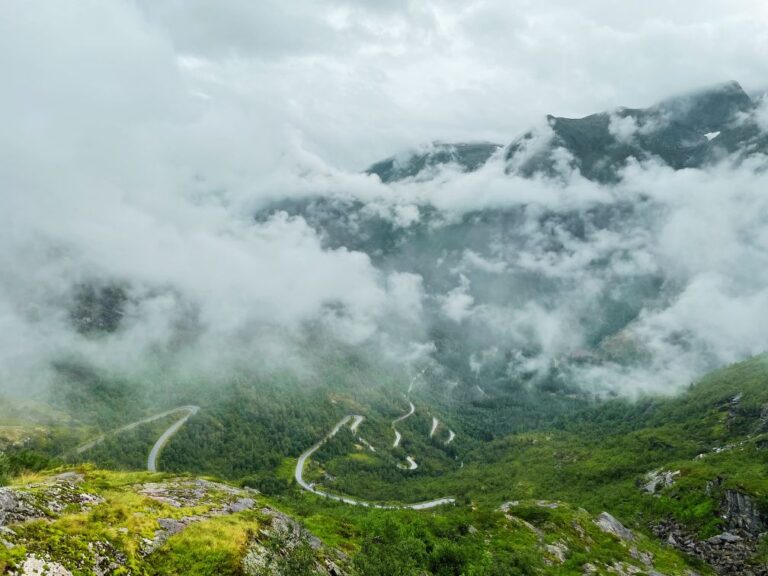 'Utsikten' viewpoint on Gaularfjellet. Photo: David Nikel.