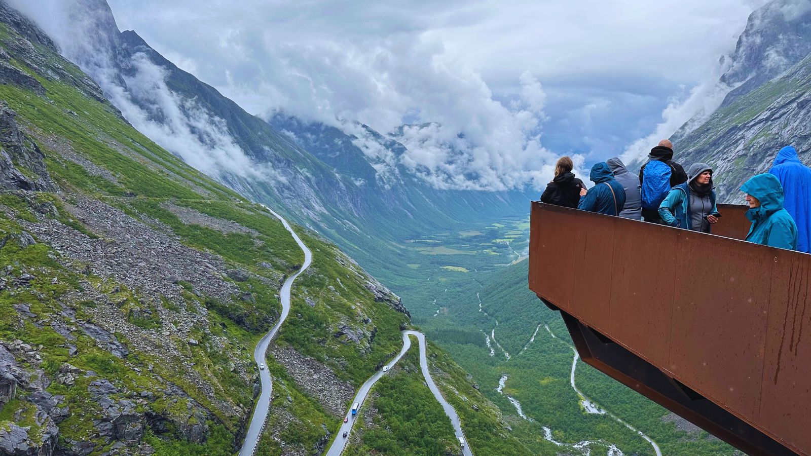 Viewpoint at Trollstigen mountain pass in Norway. Photo: David Nikel.