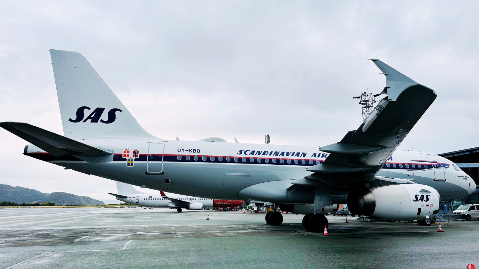 Historic Scandinavian Airlines SAS livery. Photo: David Nikel.