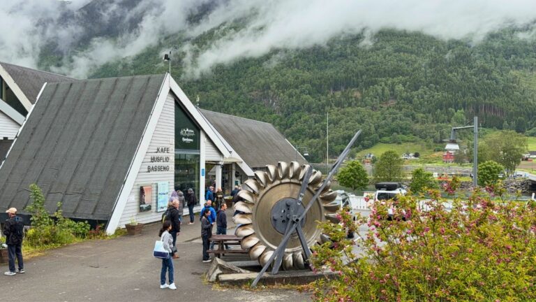 Visitor centre in Skjolden. Photo: David Nikel.